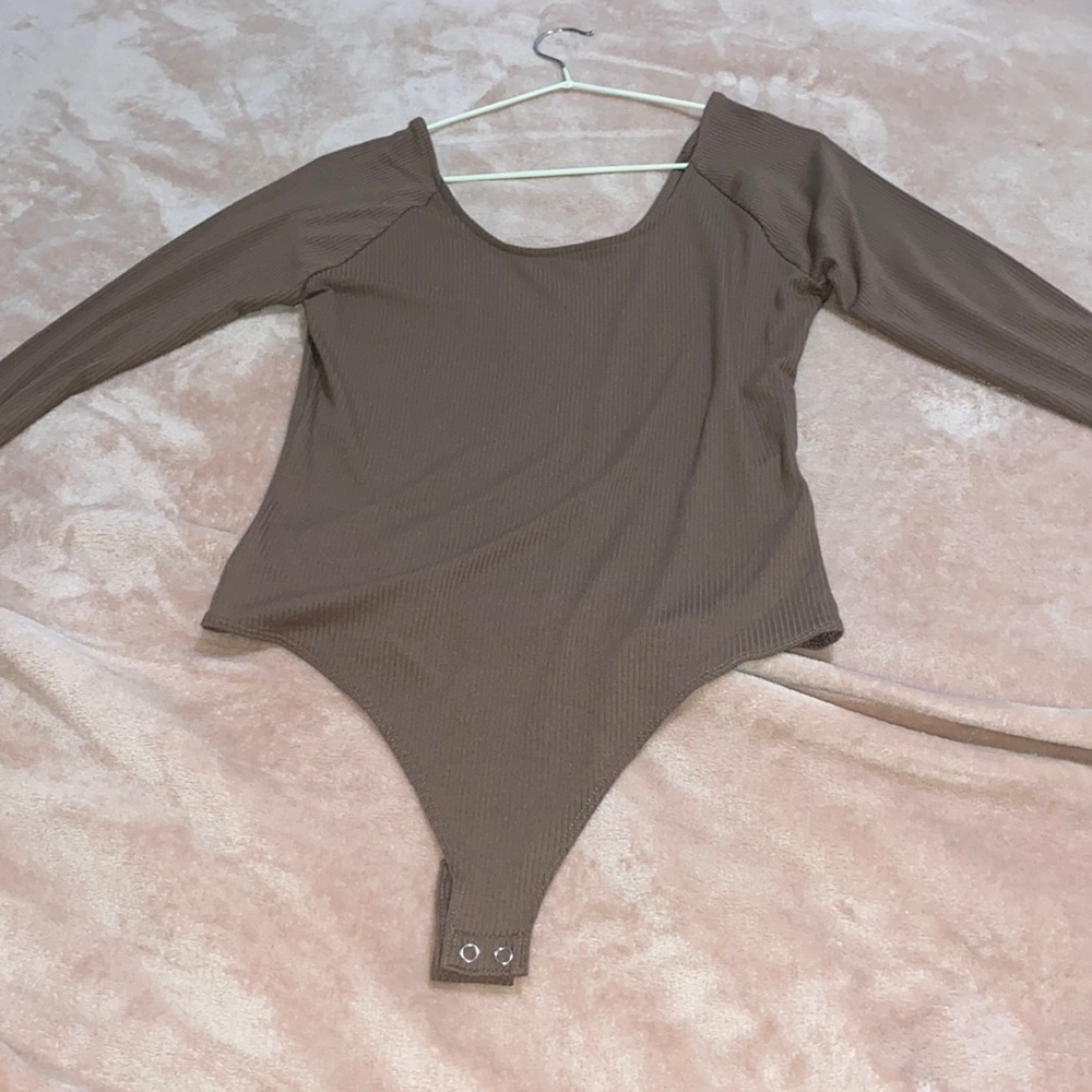 Body color mocha queda súper hermoso